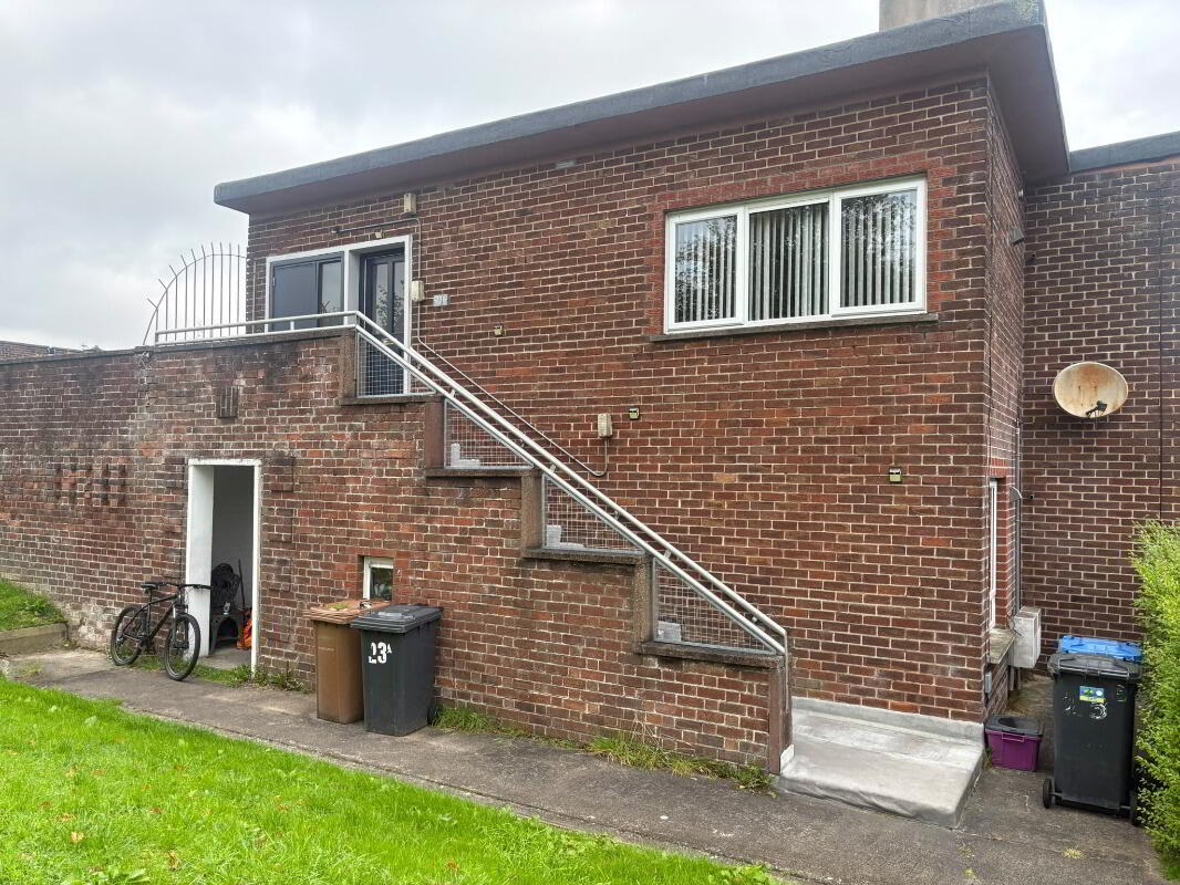 23b Sheskin Way 1 of 9