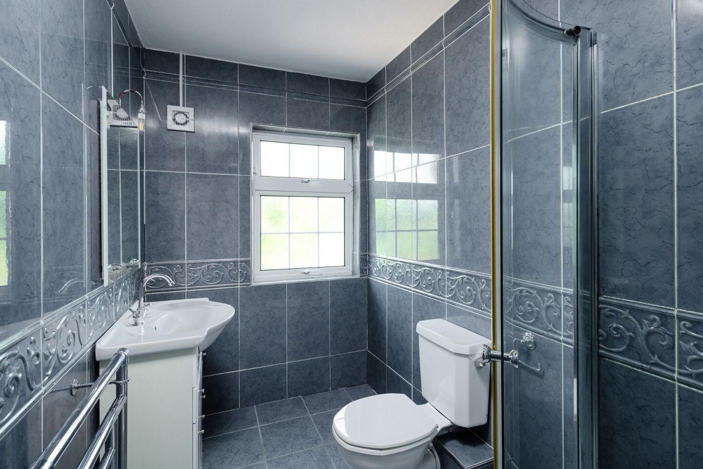11 Walnut Avenue 34 of 35