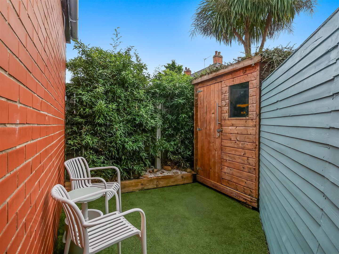 1 Chesham Gardens 28 of 29