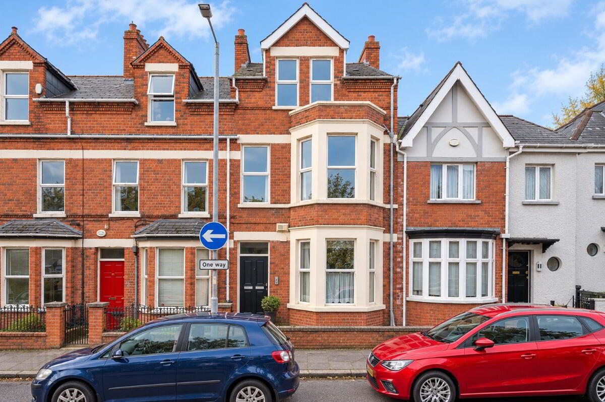 Apt 1, 32 Malone Avenue 1 of 16