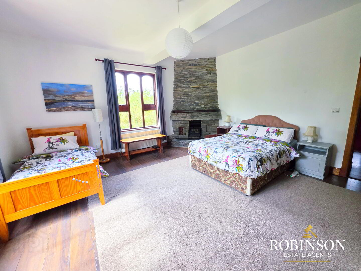 SUBSTANTIAL 5/6 BEDROOM COASTAL HOME, Ballyconnell 17 of 18