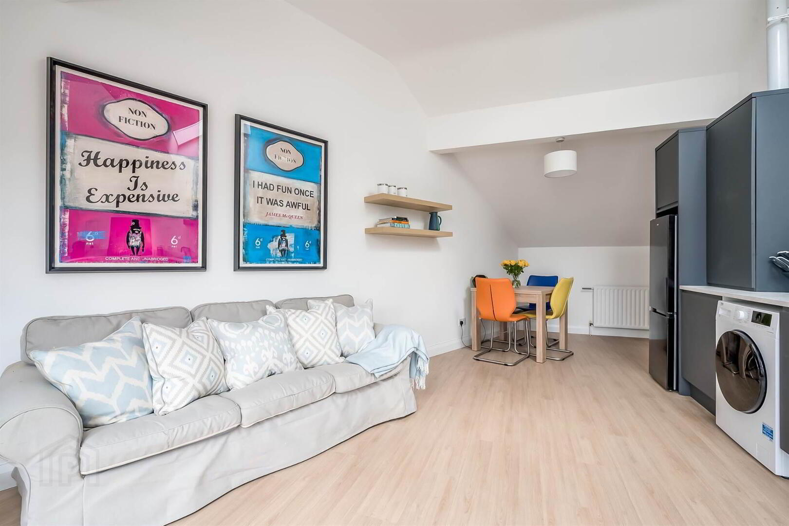 5 Southside Mews 2 of 14