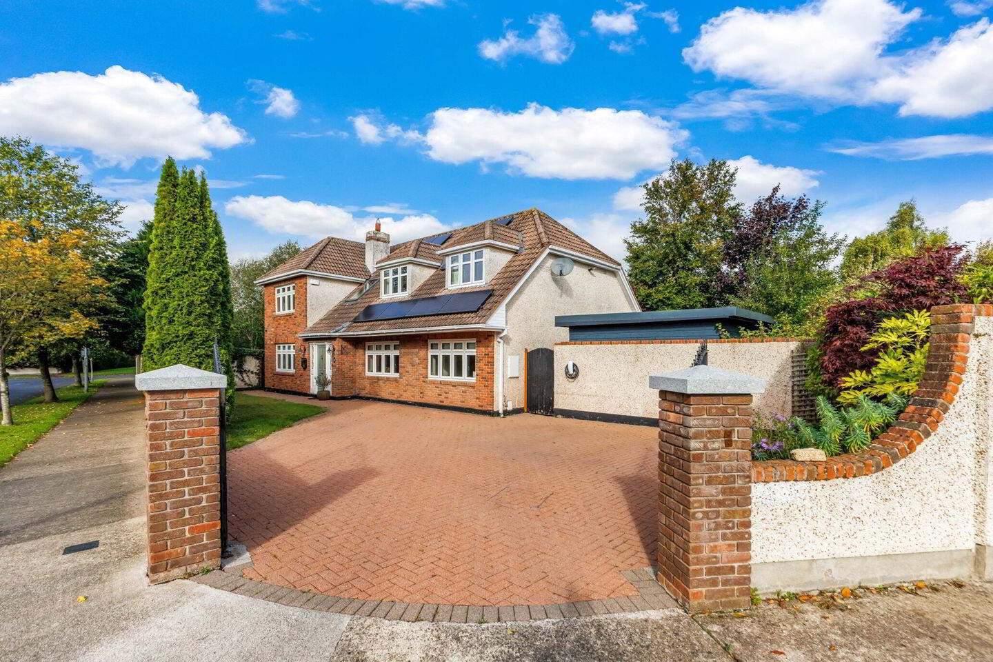 10 Fairyhouse Lodge 1 of 63
