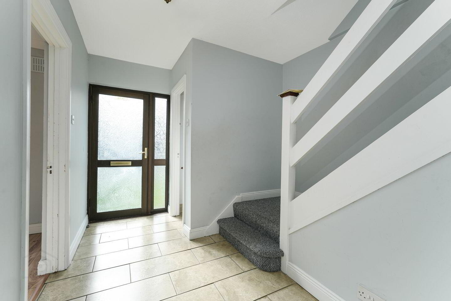 153 Moorefield Park 2 of 31