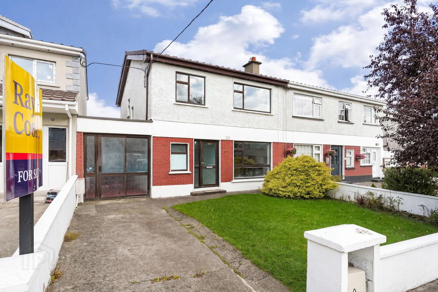 153 Moorefield Park 1 of 31