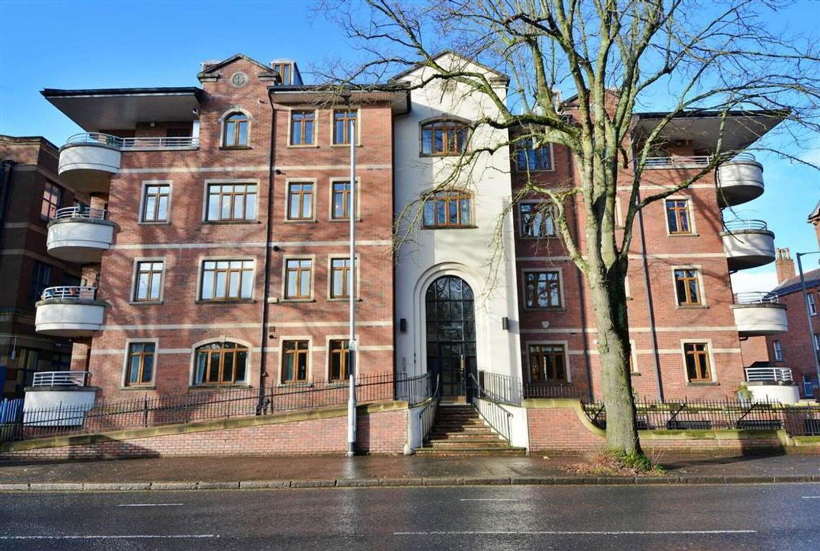 Apt 11 Chancellors Court, 55-57 Malone Road 1 of 15