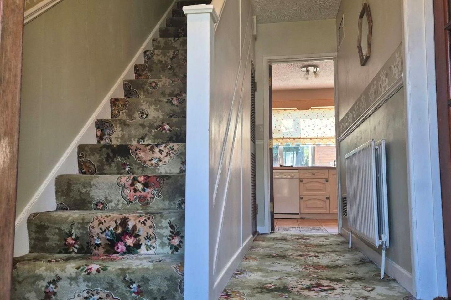40 Silverdale Road 2 of 15