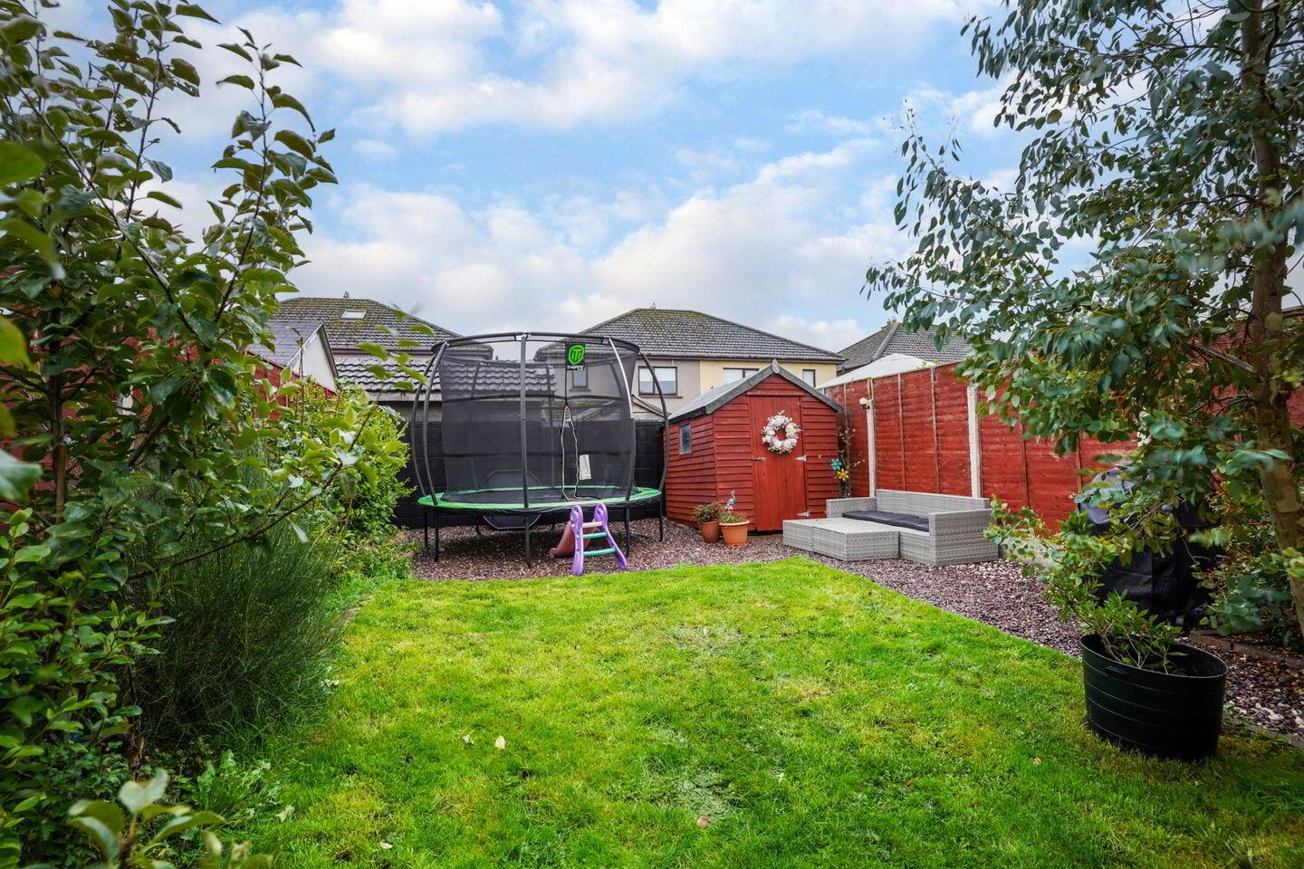 94 Corran Ard 25 of 25