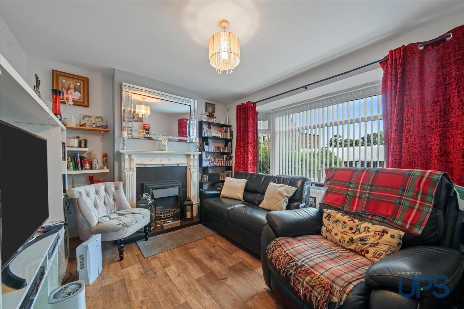 84 Upper Dunmurry Lane 3 of 12