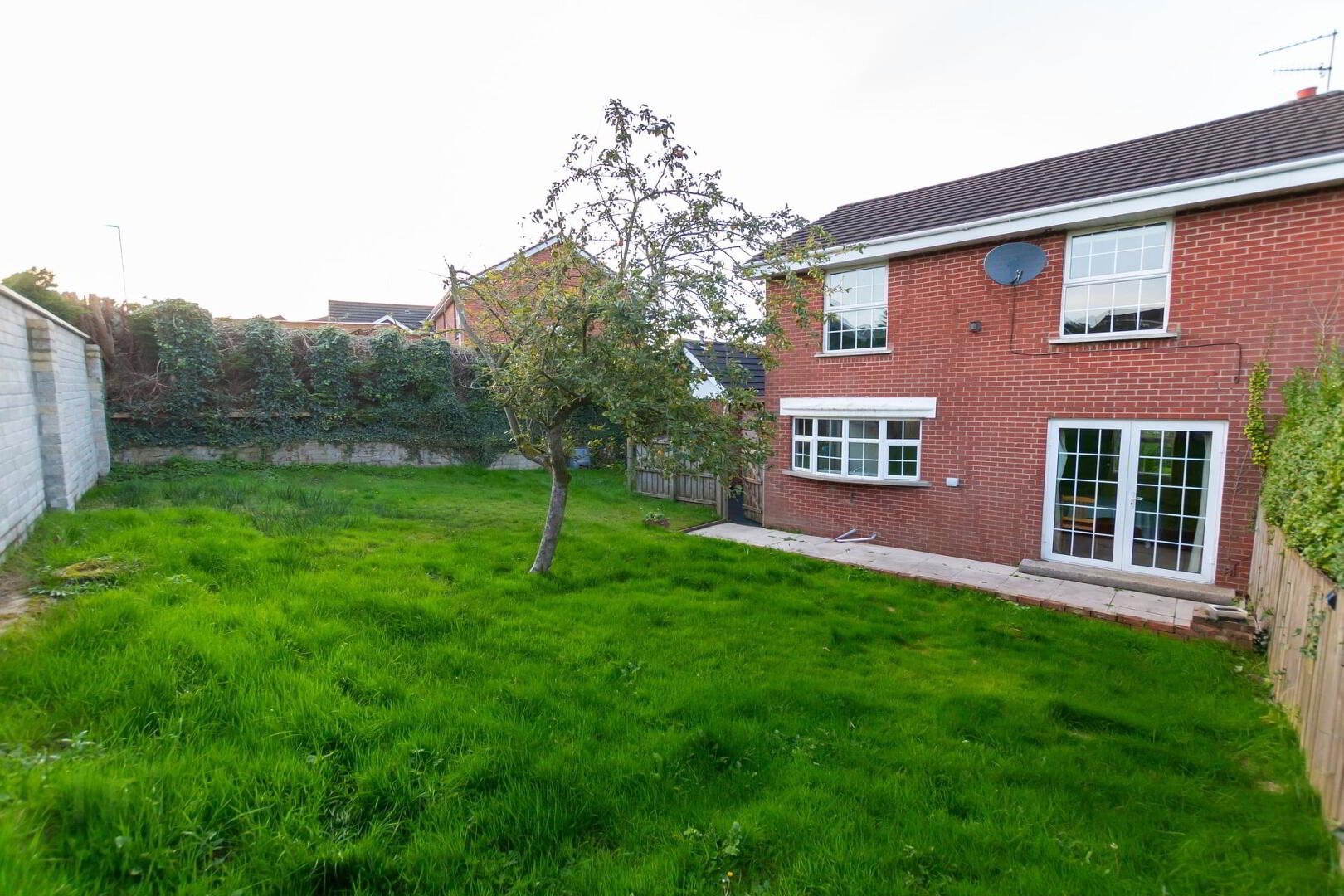 19 Dunraven Park 41 of 41