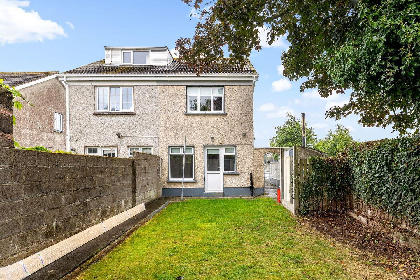 83a Courtown Park 19 of 20