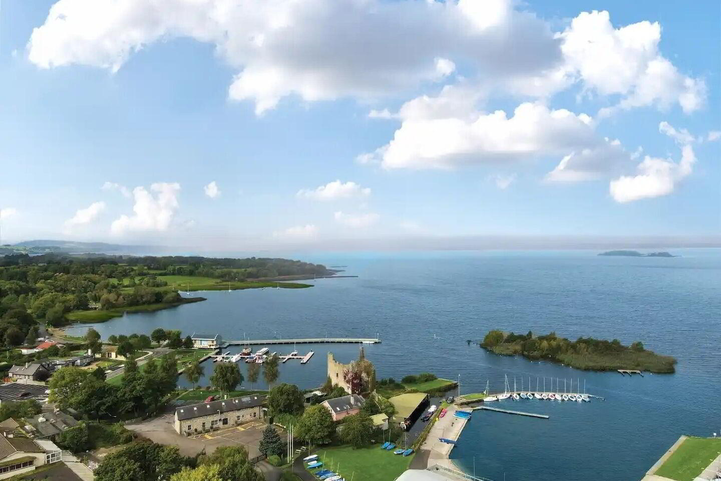 Lough Derg House 2 of 22