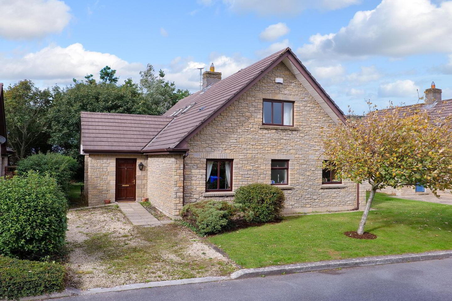 75 Renville Village 1 of 21