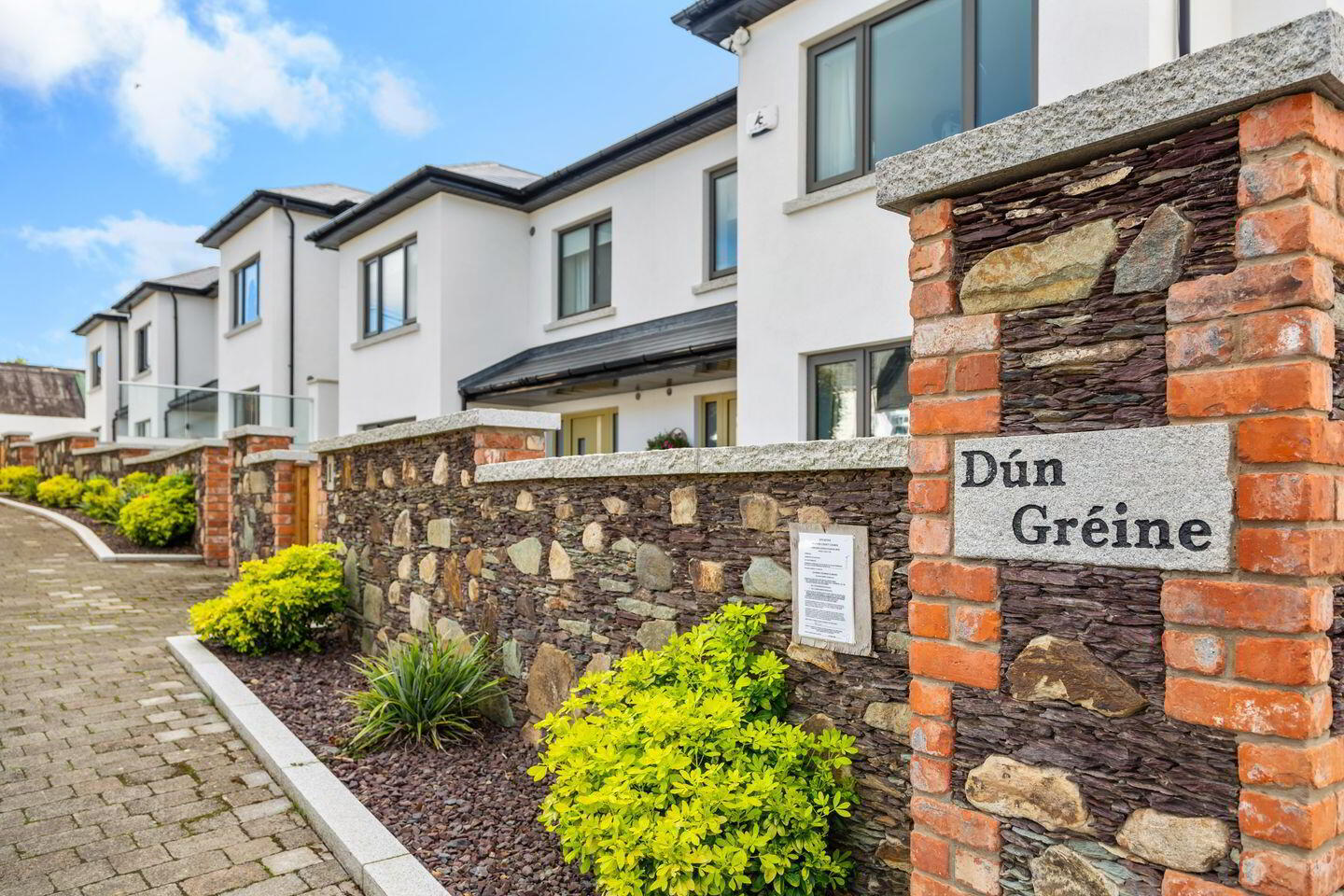 6 Dun Greinne ( Showhouse) 2 of 31