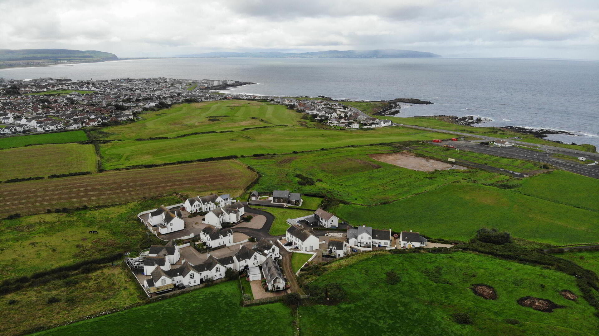 7 Ballygelagh Village 36 of 36