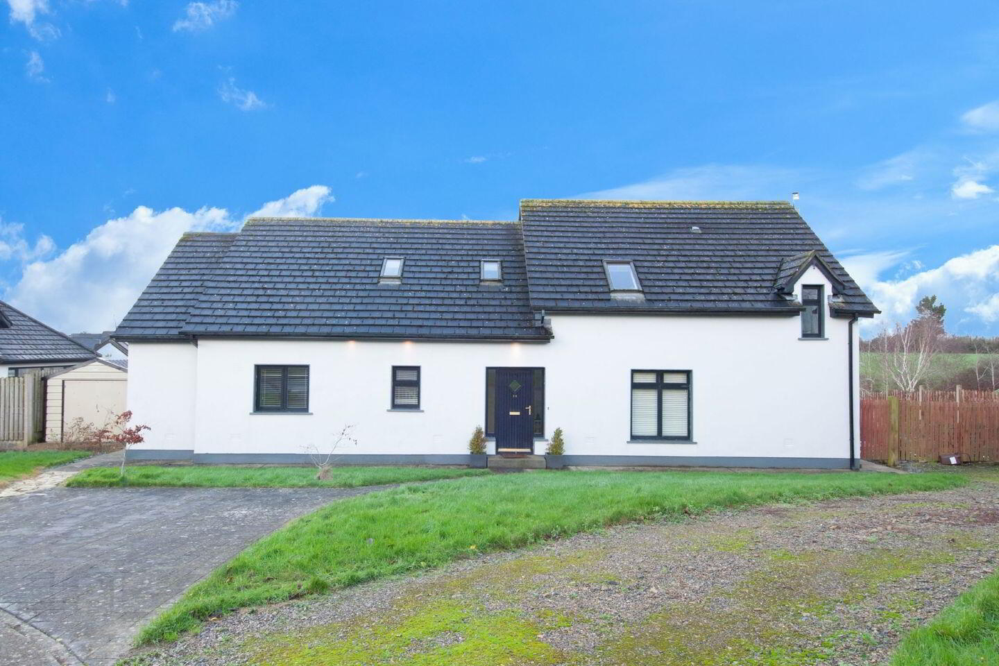38 Sandy Lane 1 of 25