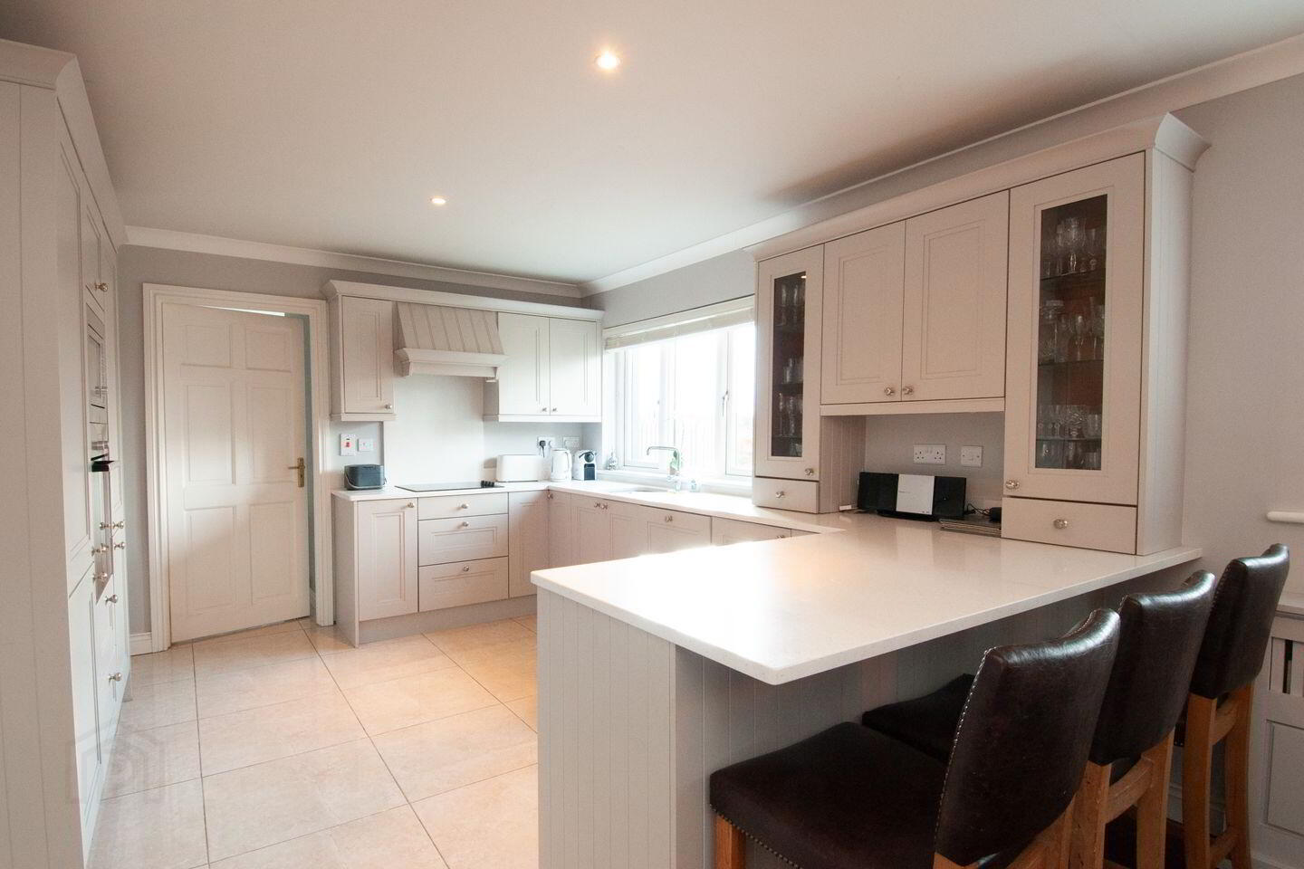 38 Sandy Lane 3 of 25