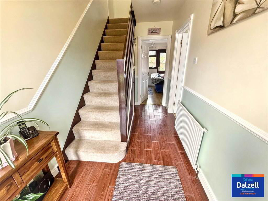44 Highgrove 3 of 29