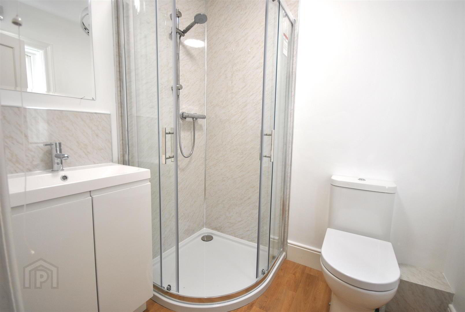 1B Clifton Road 6 of 7