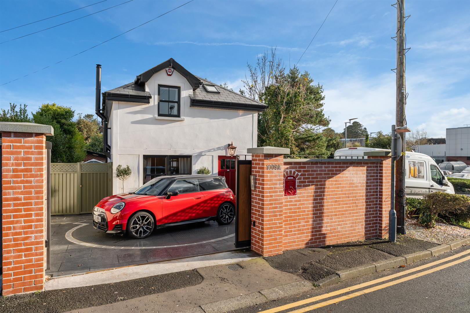 1009a Upper Newtownards Road 3 of 29