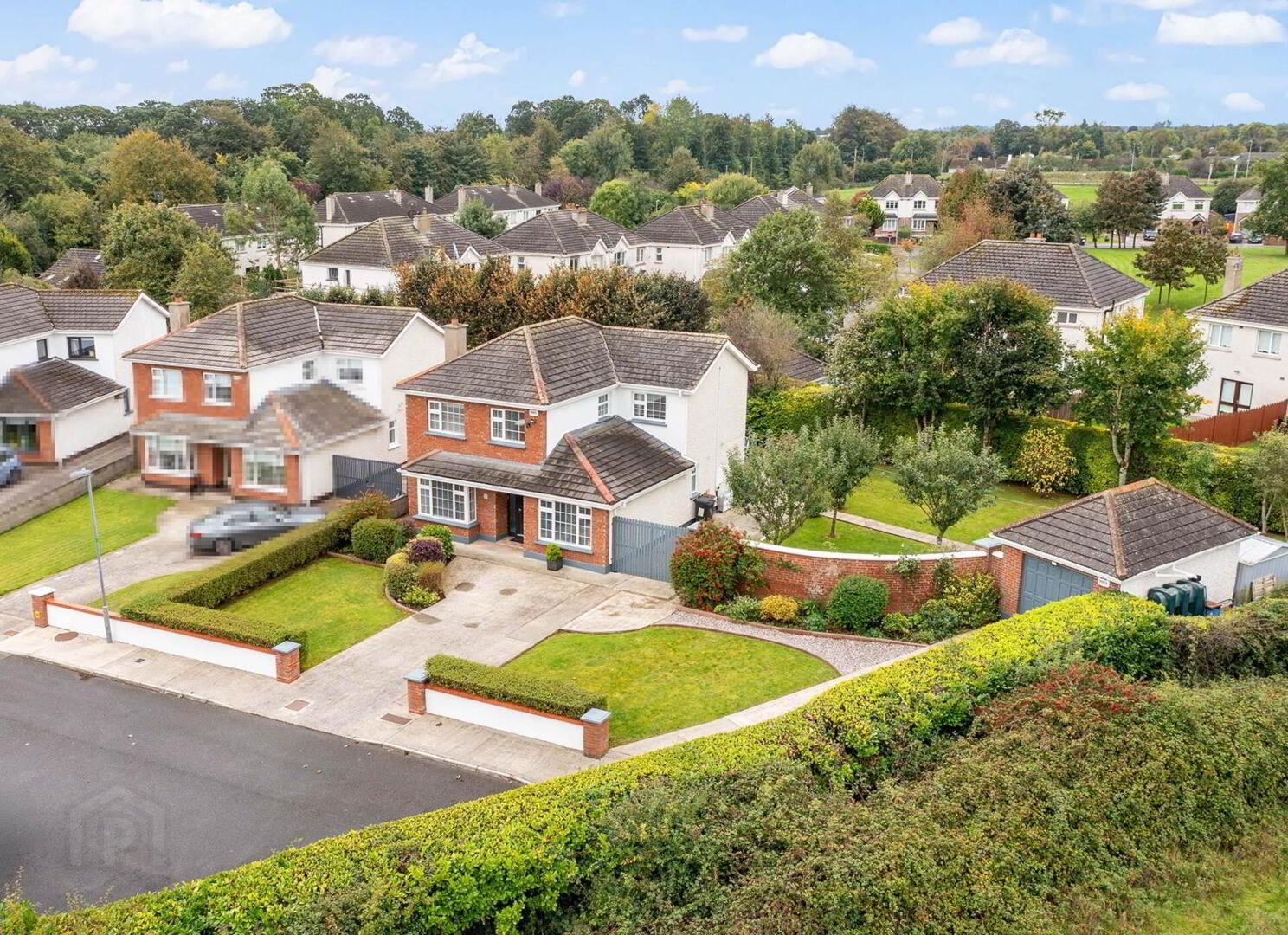 23 Glenidan Court 3 of 48