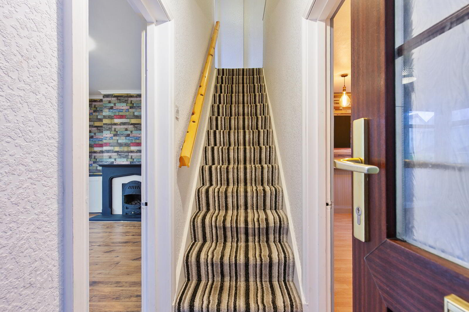 48 Joanmount Park 3 of 23