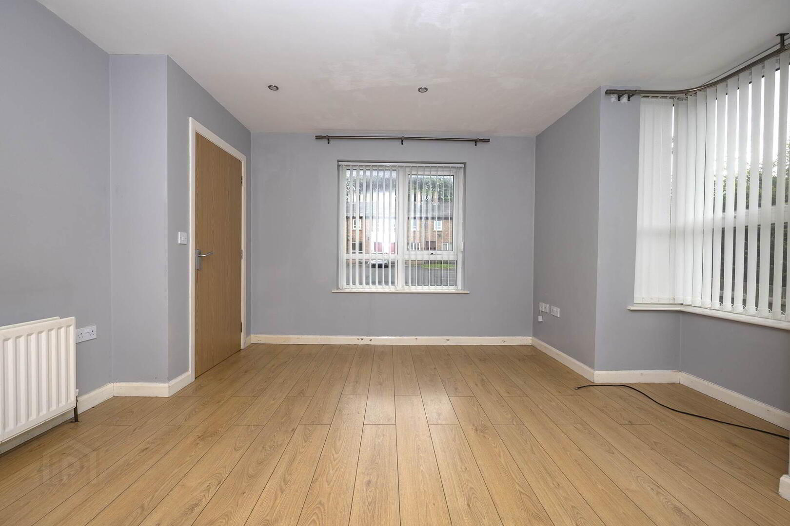 58 Castle Lane Mews 3 of 16