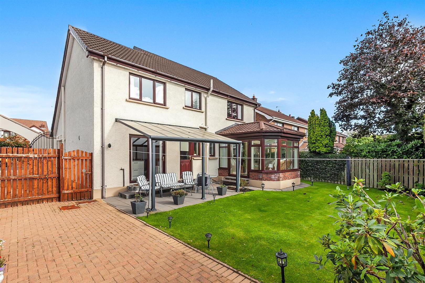 1 Dorchester Drive 40 of 40