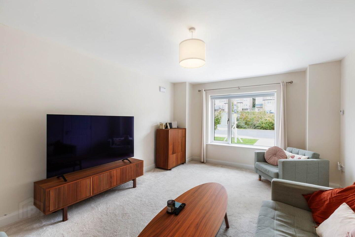 232 Gleann An Ghairdin 3 of 16