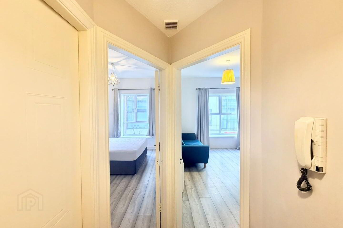 Apartment 90 King's Court 7 of 7