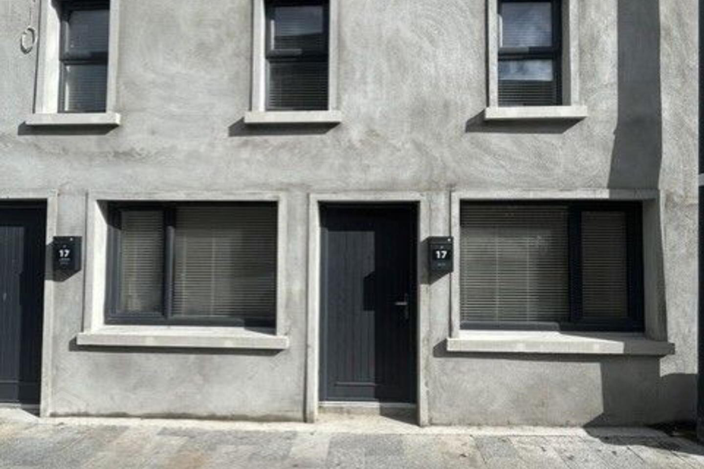 17 Bridge Street 11 of 11