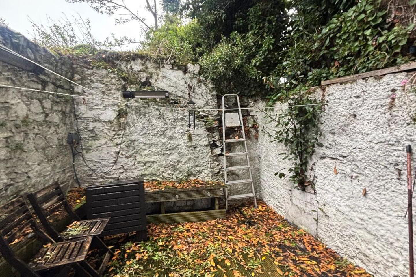 The Gables, Castle Avenue 14 of 14