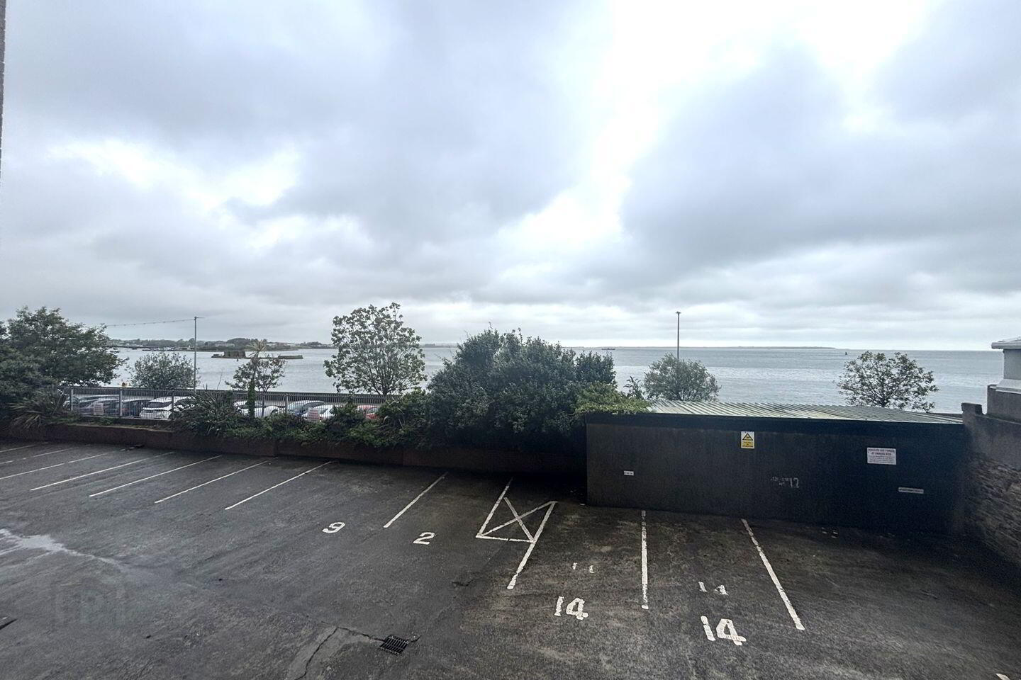 Apartment 4 Sea Scape 12 of 13