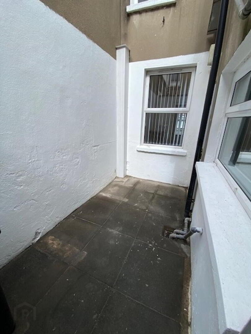 23 Ravenscroft Street 13 of 13