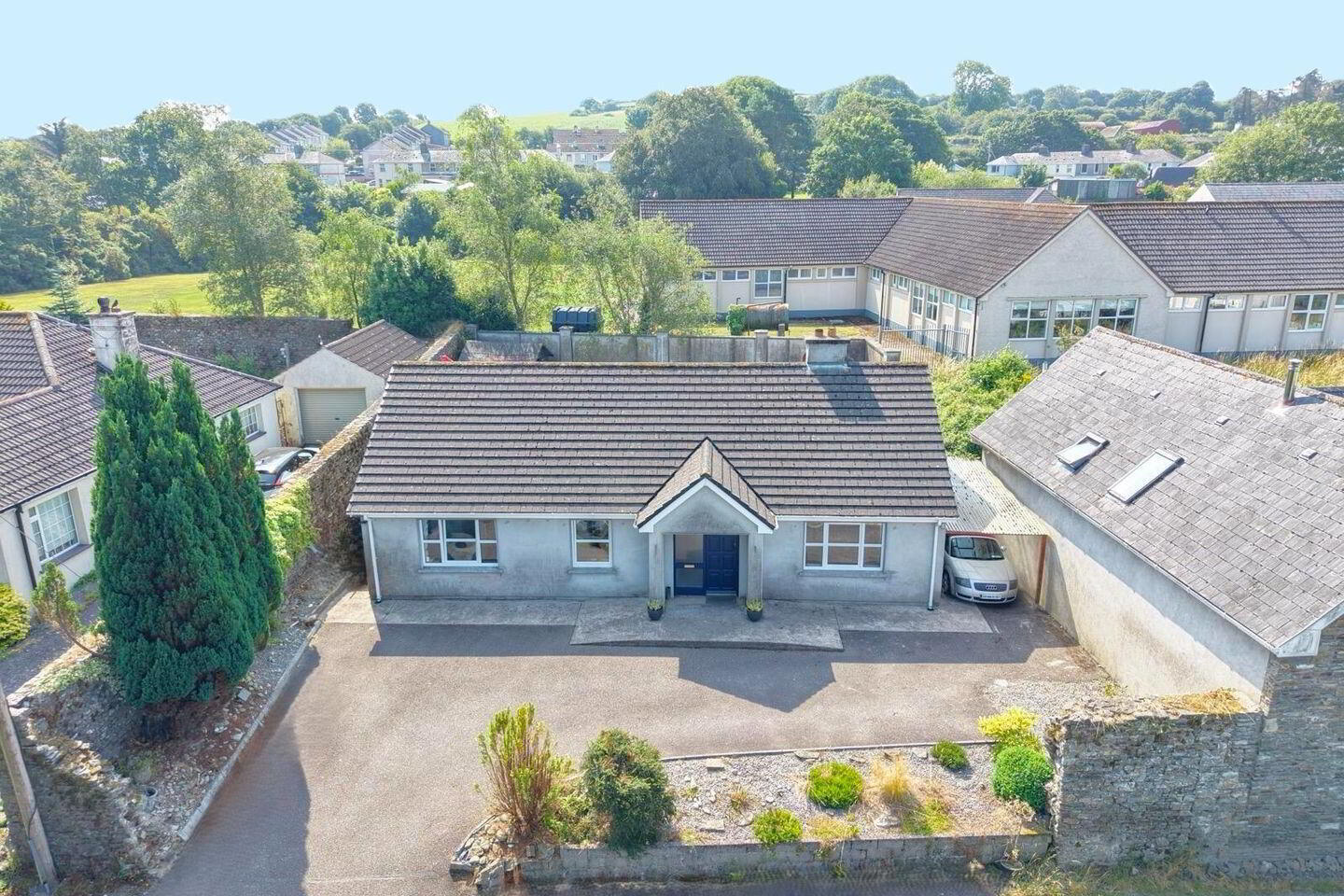 Bungalow, At Hewitts Bridge 17 of 17