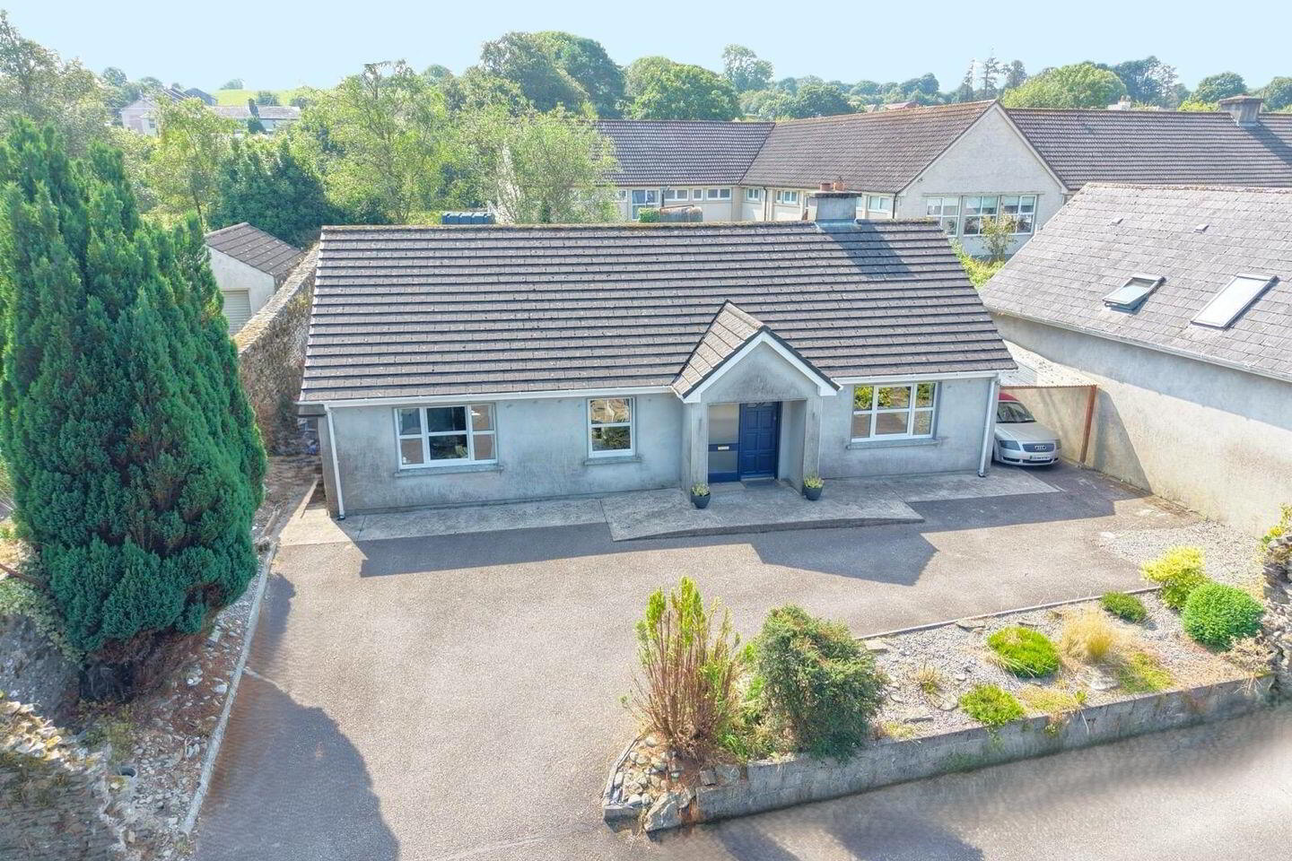 Bungalow, At Hewitts Bridge 16 of 17