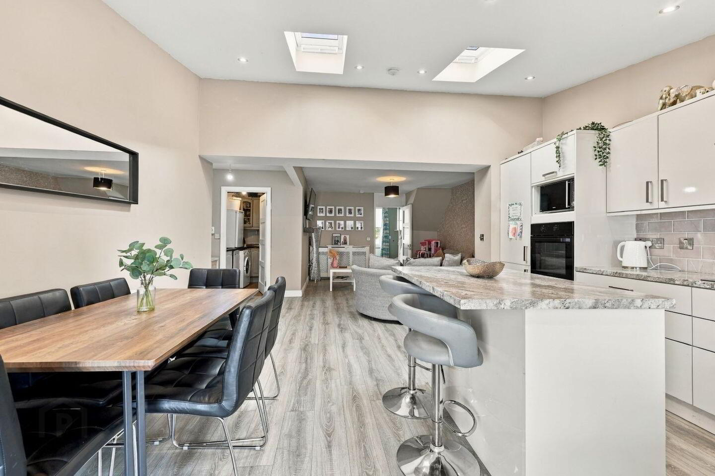 58 Saint Donagh's Road 2 of 14