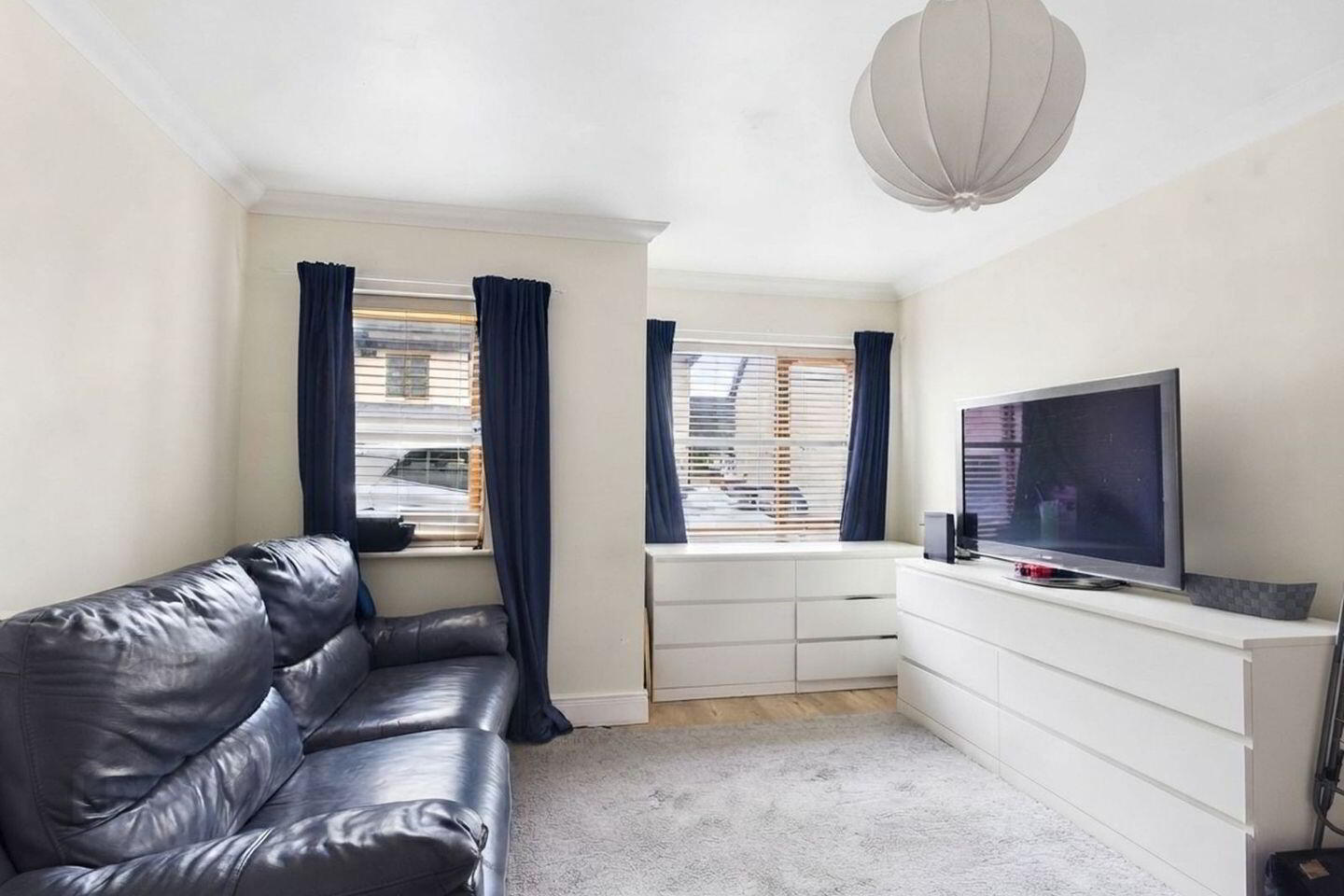 10 Millbourne Drive 3 of 18