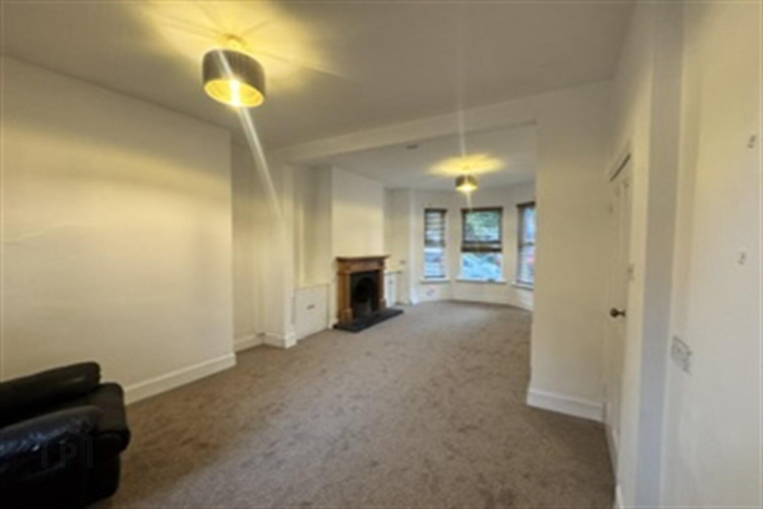 22 Glandore Gardens 2 of 14