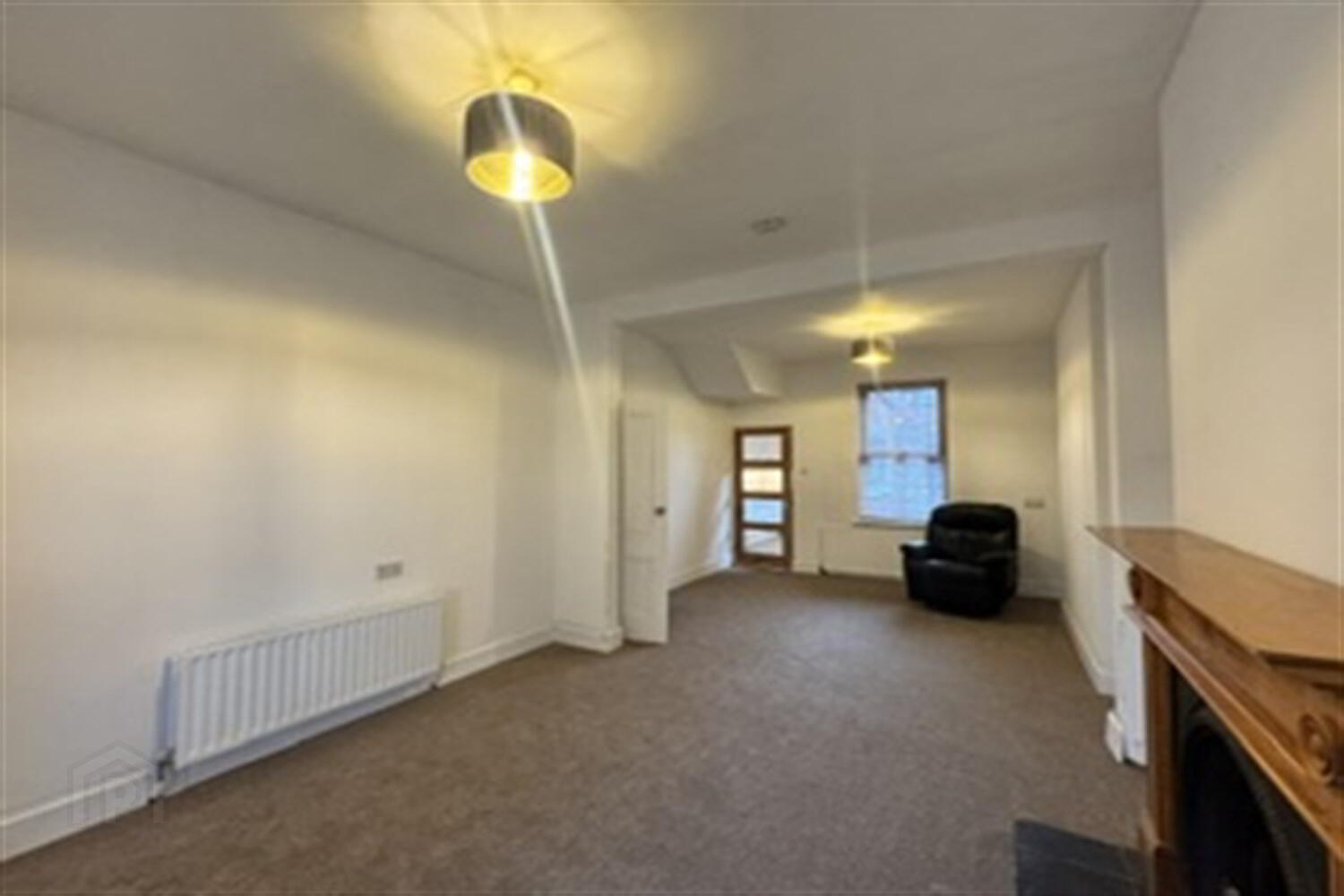 22 Glandore Gardens 3 of 14