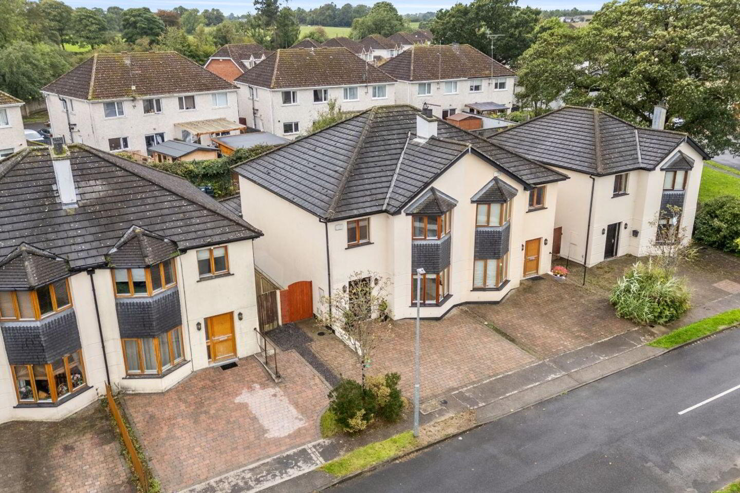 17 Westfield 2 of 31