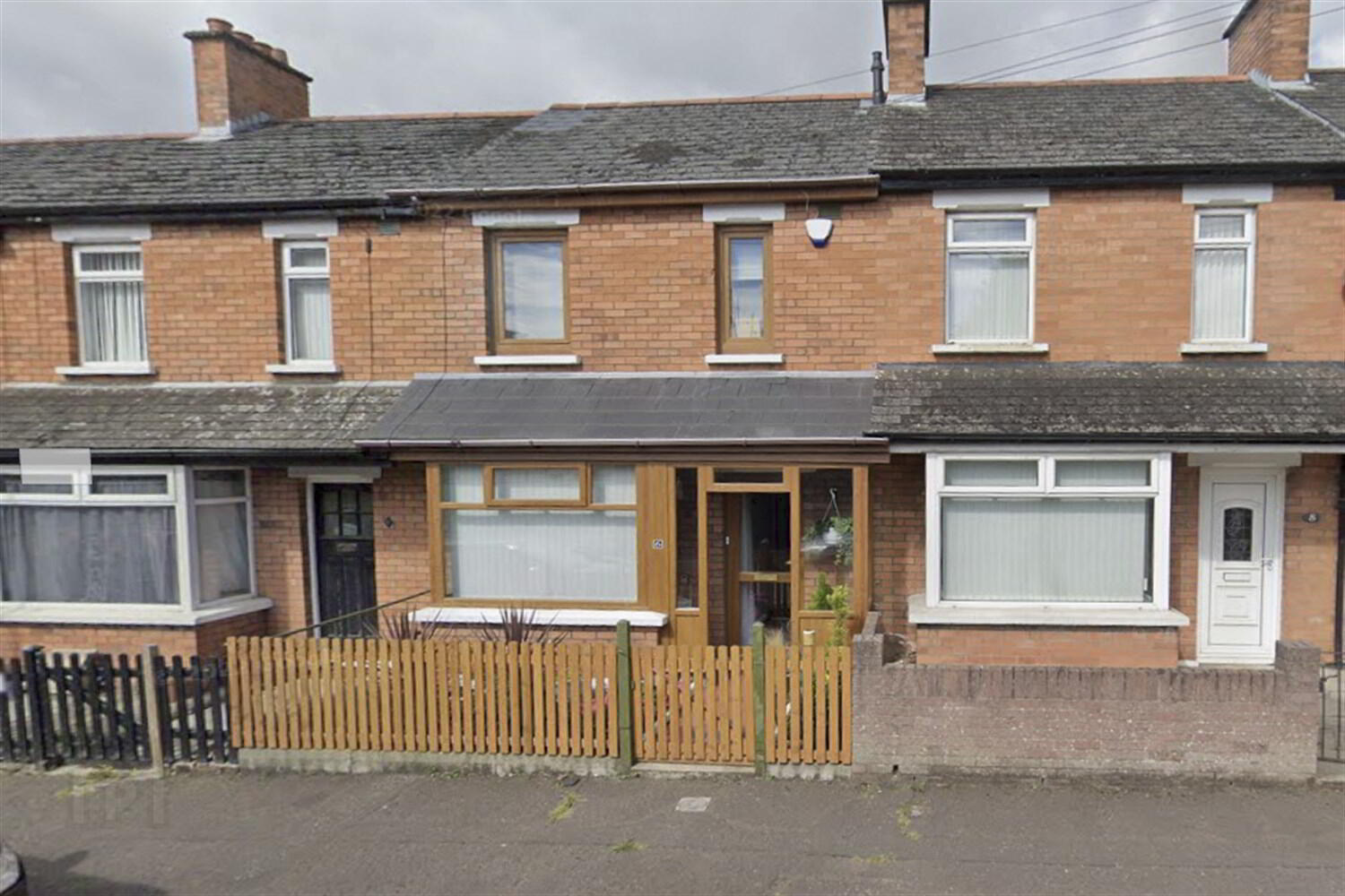 6 Sefton Drive 1 of 9