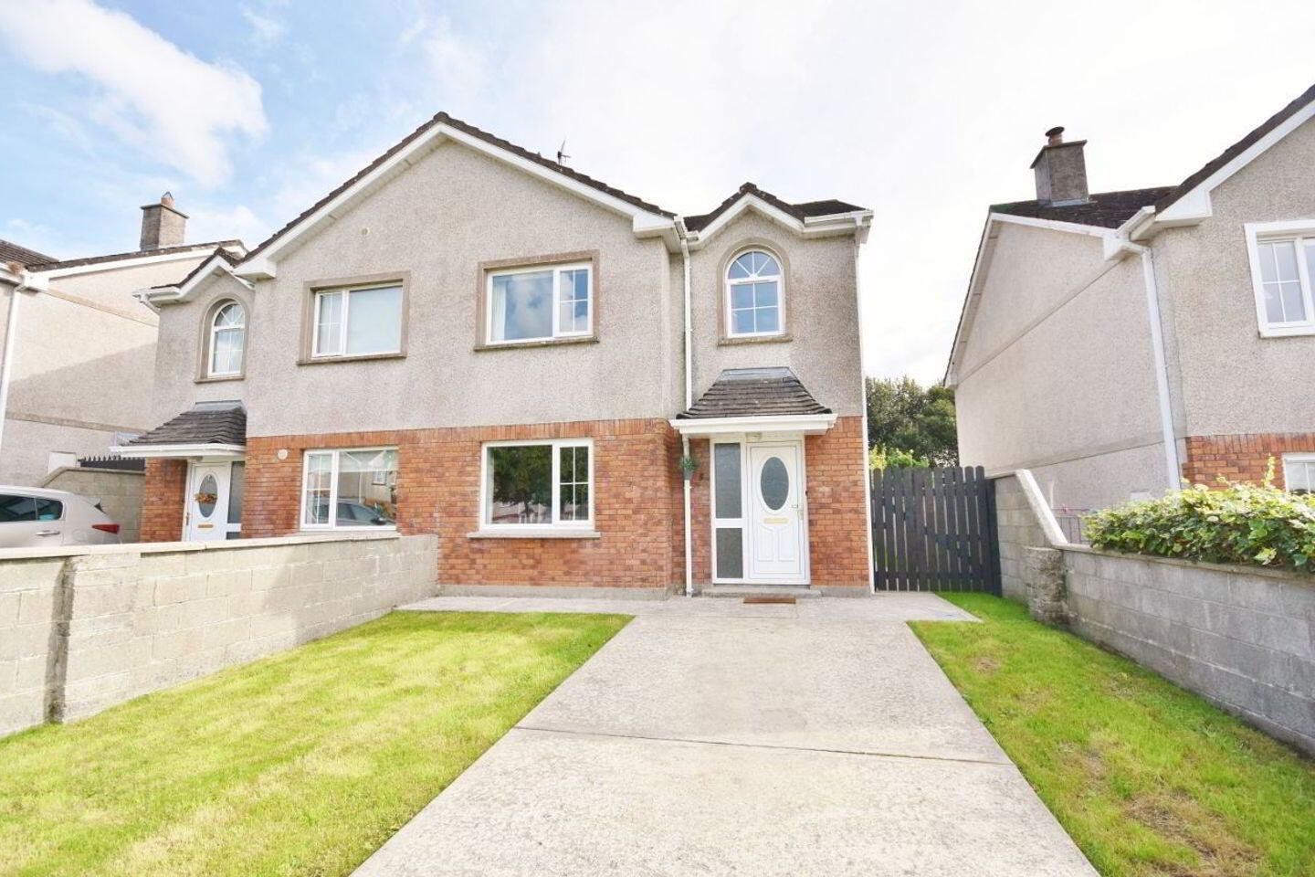 5 Racecourse Heights 2 of 28