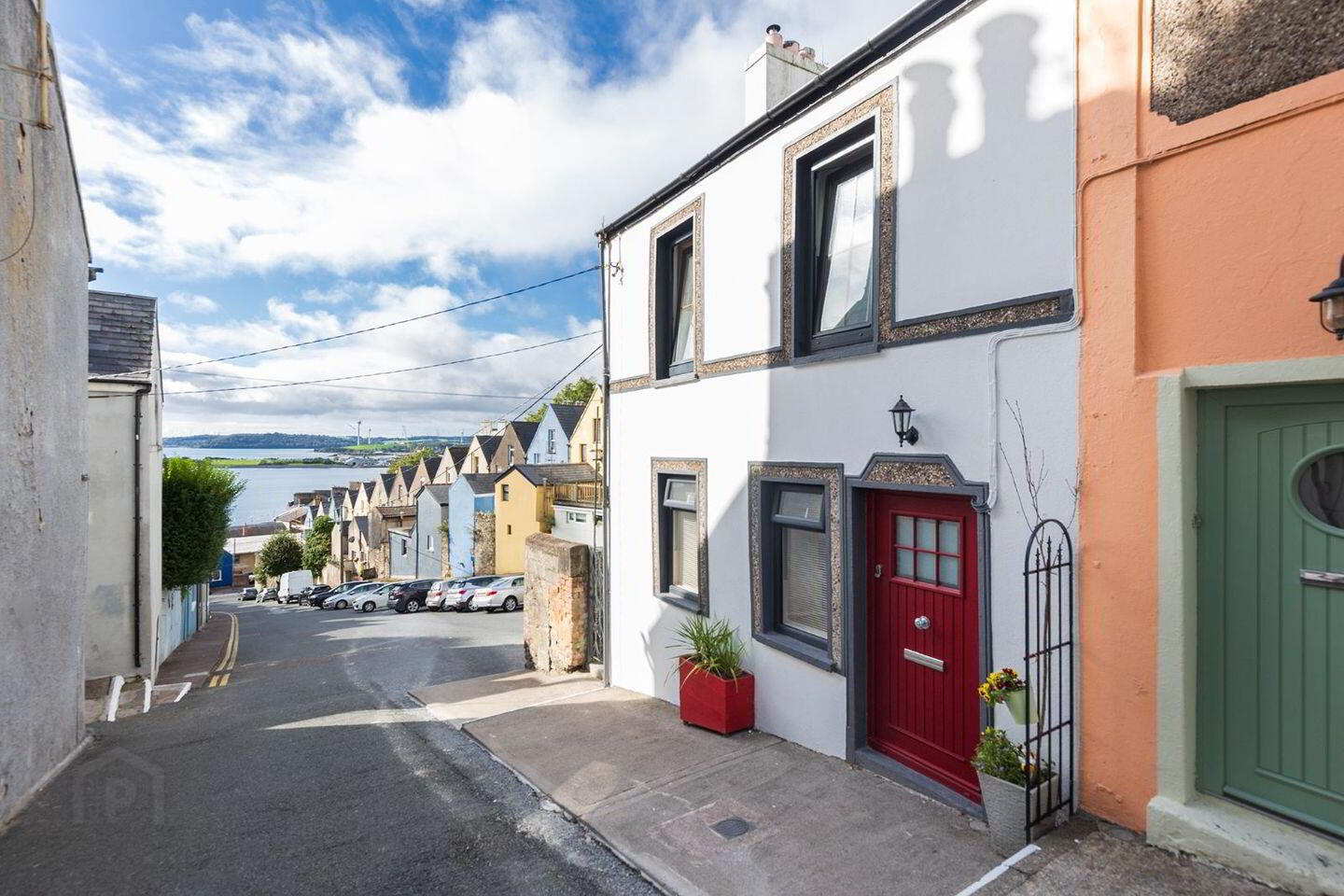 12 Lower Midleton Street 33 of 33