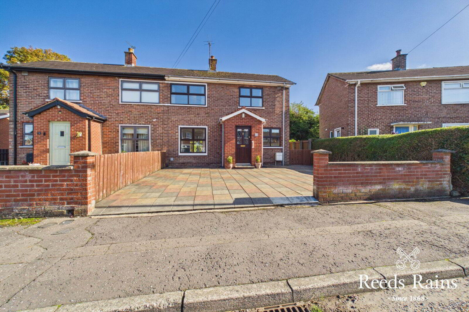 26 Cloghan Park 1 of 14