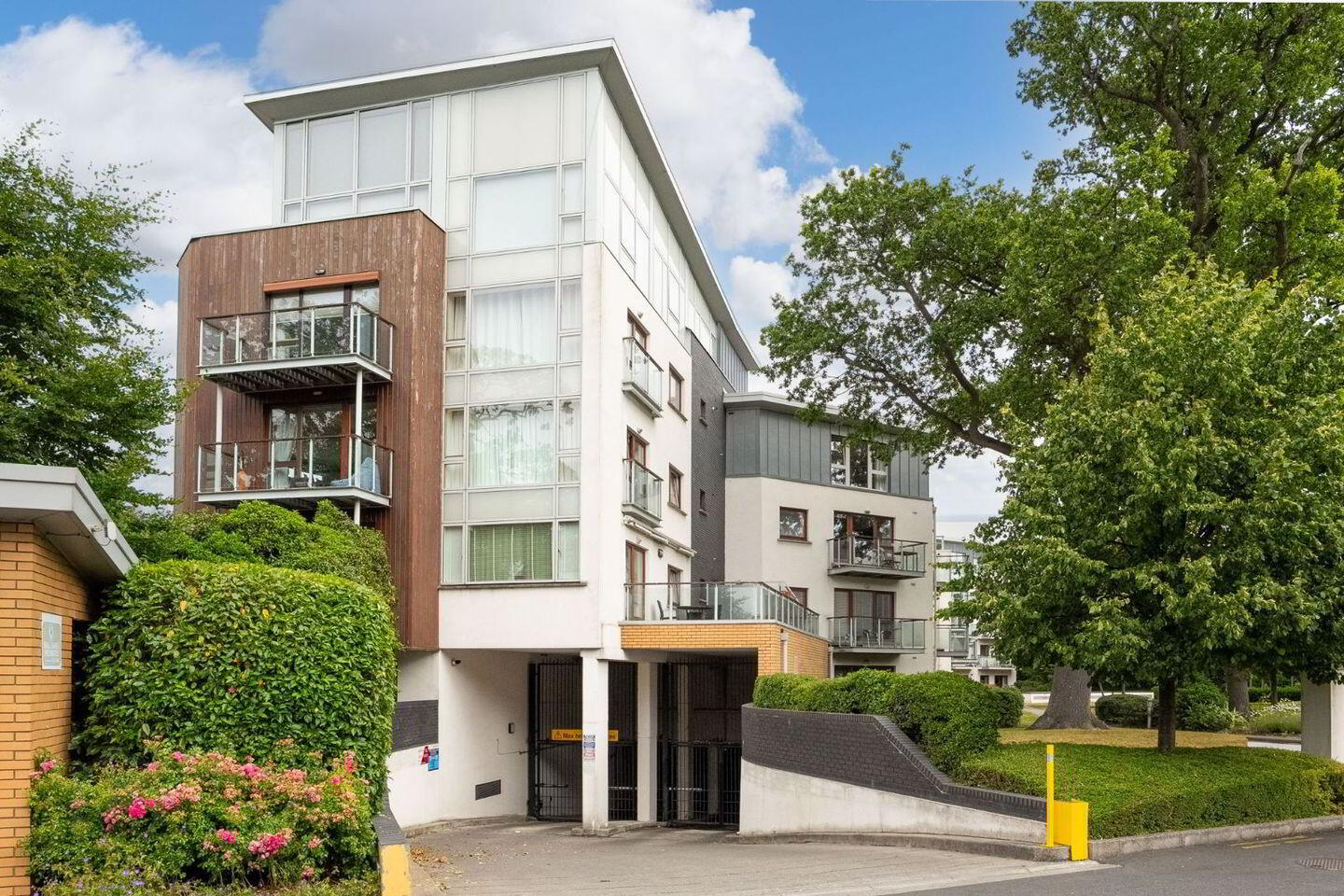 Apartment 86 Wyckham Place 25 of 26