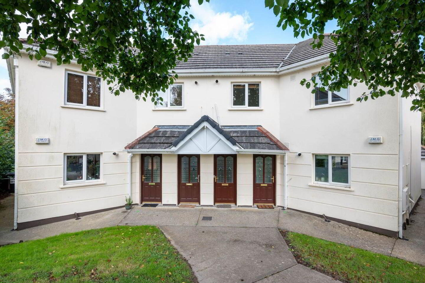12 Cruagh Court 1 of 19