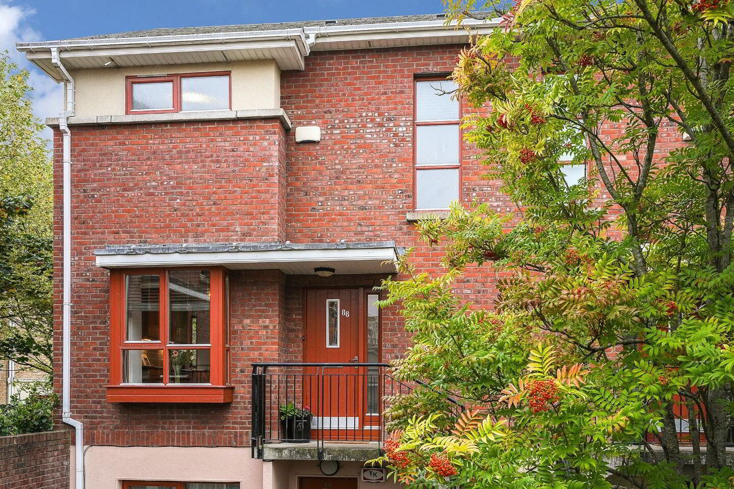 88 Fernleigh Drive 1 of 51