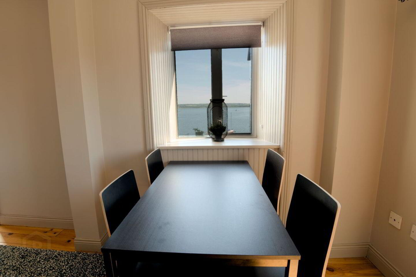 Apartment 8 Brown's Court 2 of 12