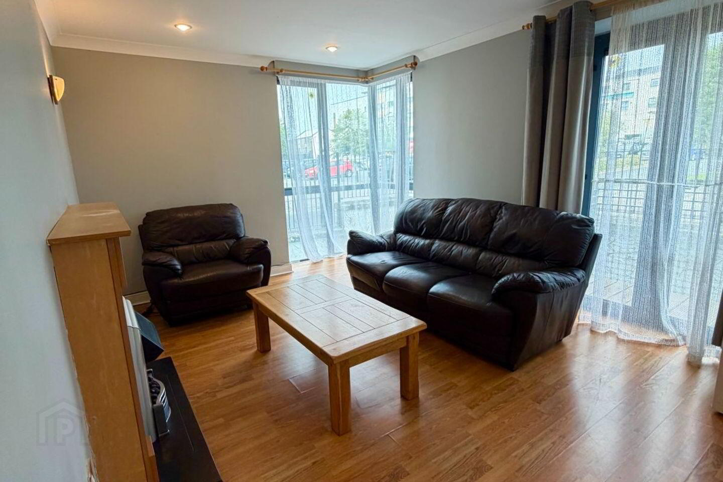 Apartment 19 Harbour Point 3 of 20